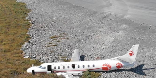 Figure 3. Occurrence aircraft at rest following impact with Runway 10 (Source: TSB)